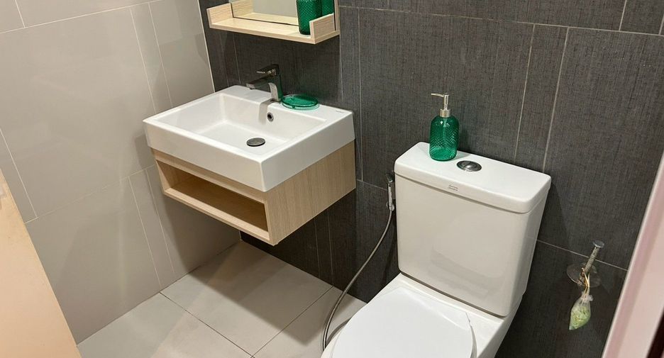 For sale 1 bed condo in Bang Kho Laem, Bangkok