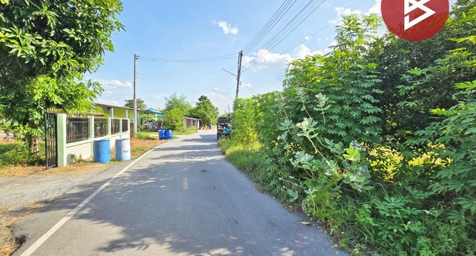 Terreno en venta en Don Tum, Nakhon Pathom