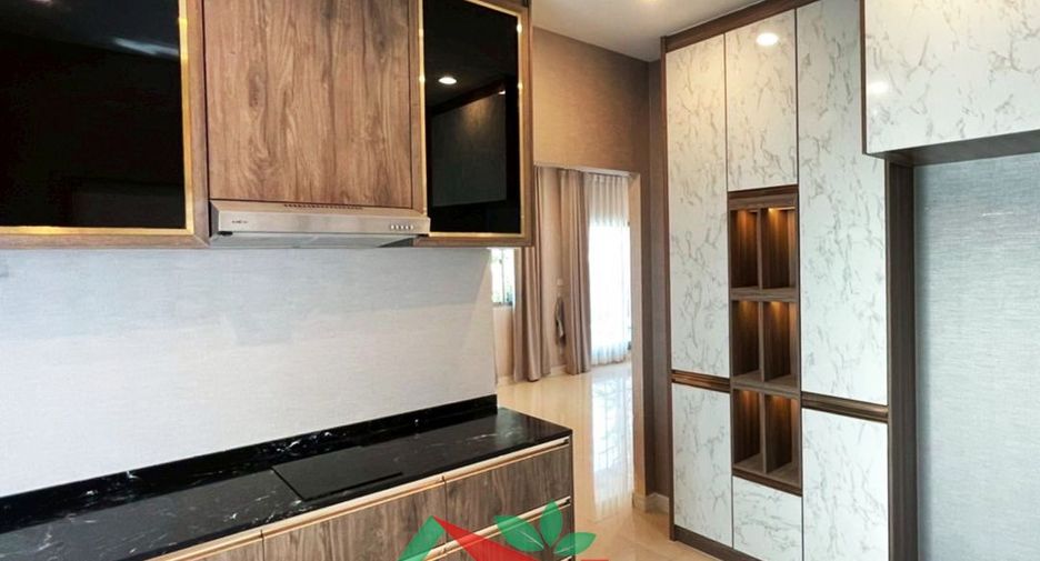 À vendre 4 chambres maison à Pak Kret, Nonthaburi