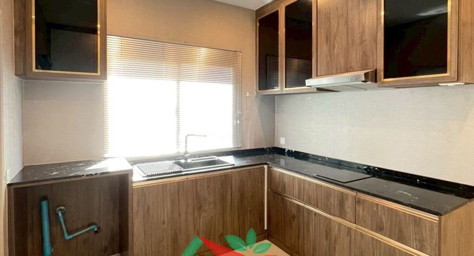 À vendre 4 chambres maison à Pak Kret, Nonthaburi