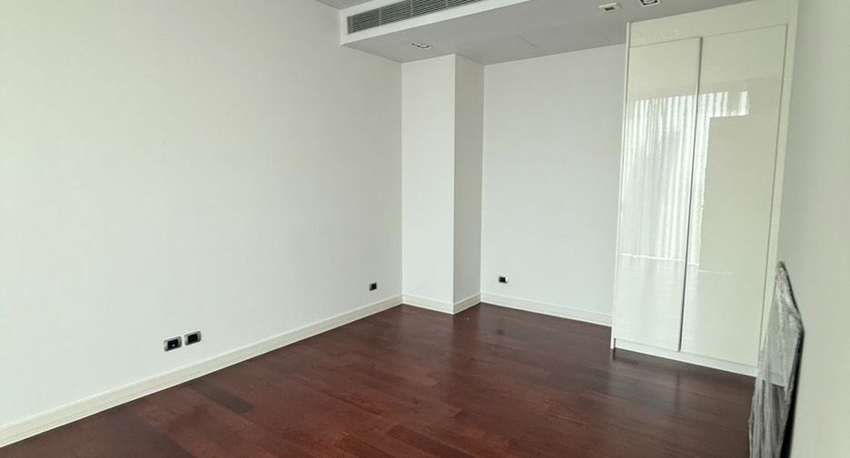 Wohnung zur Miete mit 3 Zimmer in Khlong Toei, Bangkok