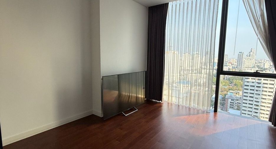 Wohnung zur Miete mit 3 Zimmer in Khlong Toei, Bangkok