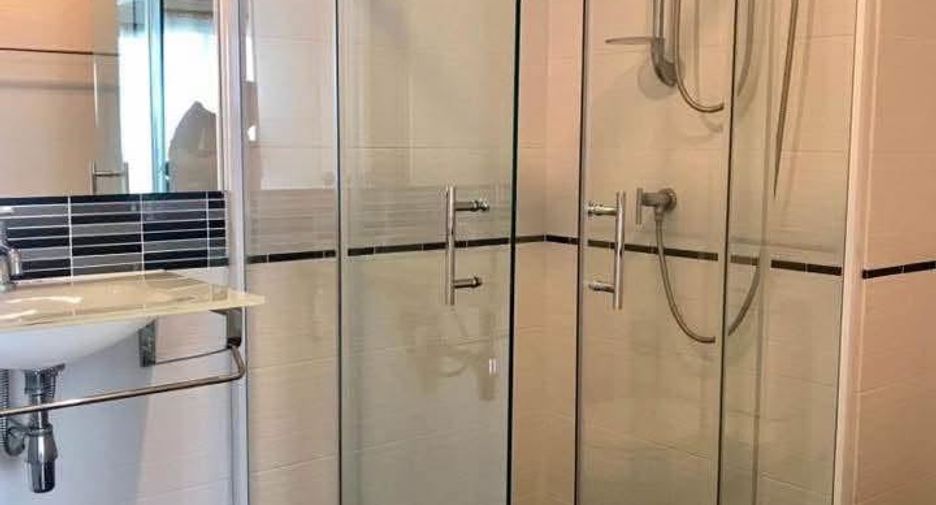 For rent 2 bedrooms condo in Bang Lamung, Chonburi