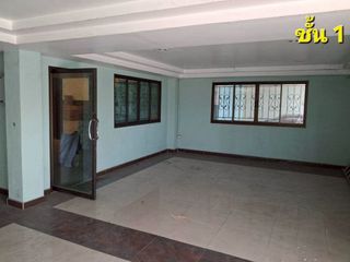 Almacén en venta en Mueang Samut Sakhon, Samut Sakhon