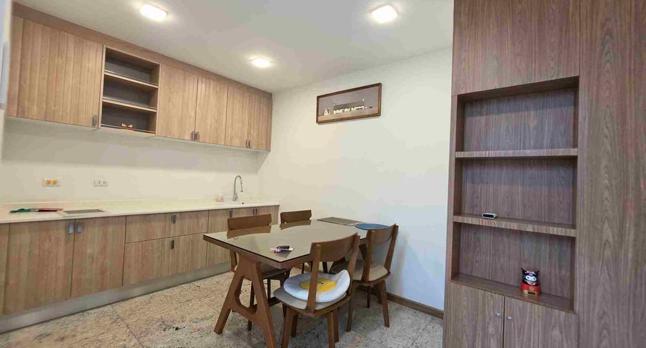 Casa en alquiler y en venta de 3 habitaciones en Samoeng, Chiang Mai
