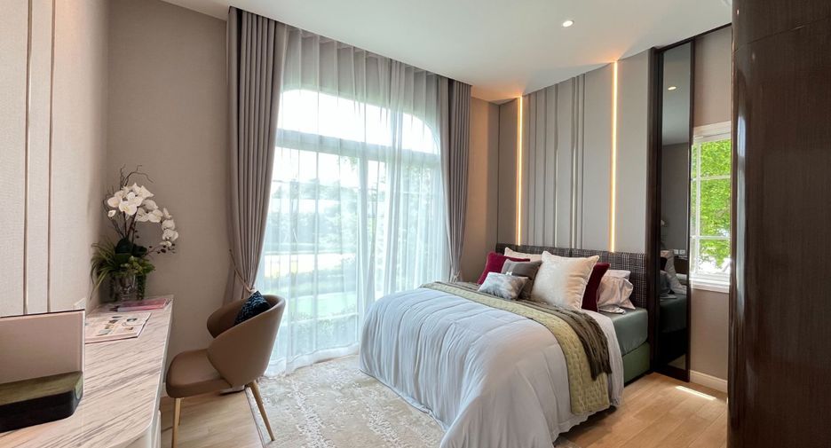 Casa en venta de 4 habitaciones en Mueang Nonthaburi, Nonthaburi