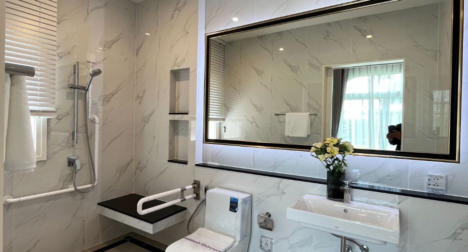 Casa en venta de 4 habitaciones en Mueang Nonthaburi, Nonthaburi
