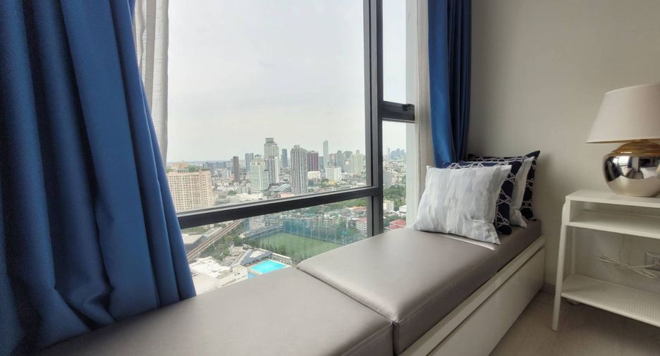 For rent 1 bed condo in Khlong Toei, Bangkok