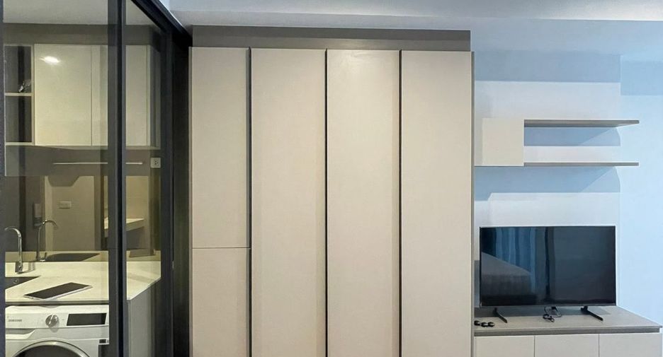 À louer 1 chambre condo à Huai Khwang, Bangkok