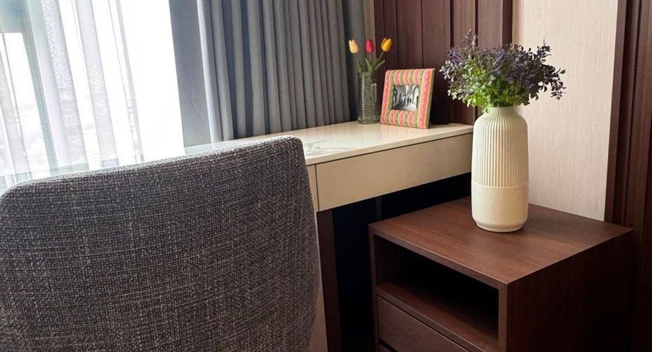 For rent 1 bed condo in Bang Rak, Bangkok