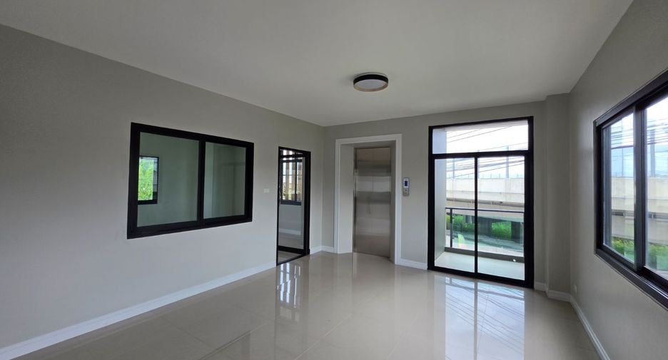 Büro zur Miete und zum Kauf mit 3 Zimmer in Pak Kret, Nonthaburi