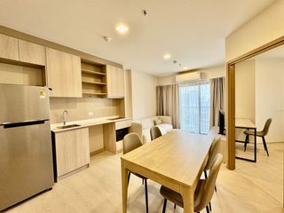 For rent 2 bedrooms condo in Khlong San, Bangkok
