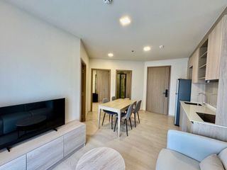 For rent 2 bedrooms condo in Khlong San, Bangkok