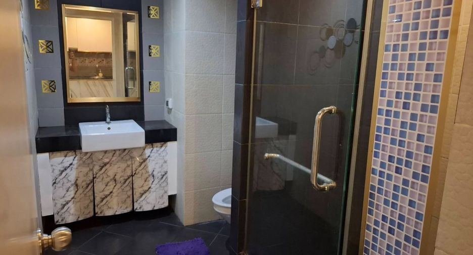 For rent and for sale 1 bed condo in Bang Lamung, Chonburi