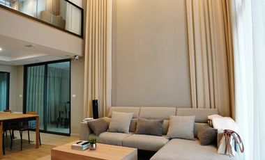 For sale 3 bedrooms townhouse in Suan Luang, Bangkok