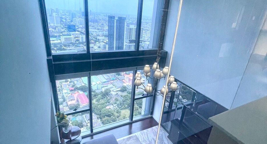 For rent 4 bedrooms apartment in Sathon, Bangkok