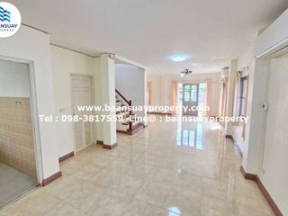 For rent 3 bedrooms house in Mueang Pathum Thani, Pathum Thani
