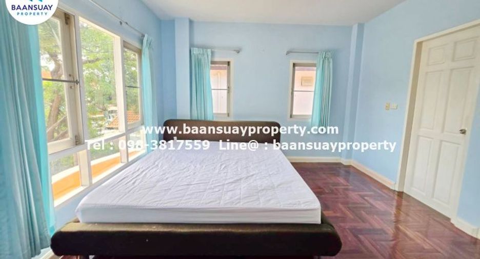 For rent 3 bedrooms house in Mueang Pathum Thani, Pathum Thani