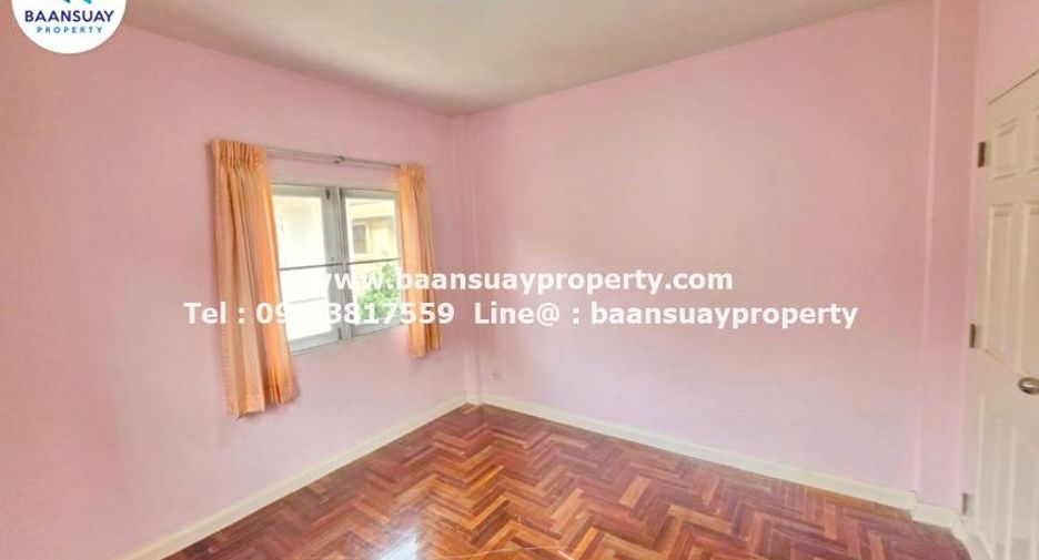 For rent 3 bedrooms house in Mueang Pathum Thani, Pathum Thani