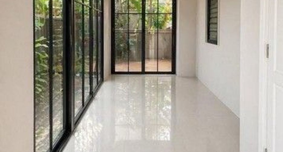 For rent 3 bedrooms house in Bang Bua Thong, Nonthaburi