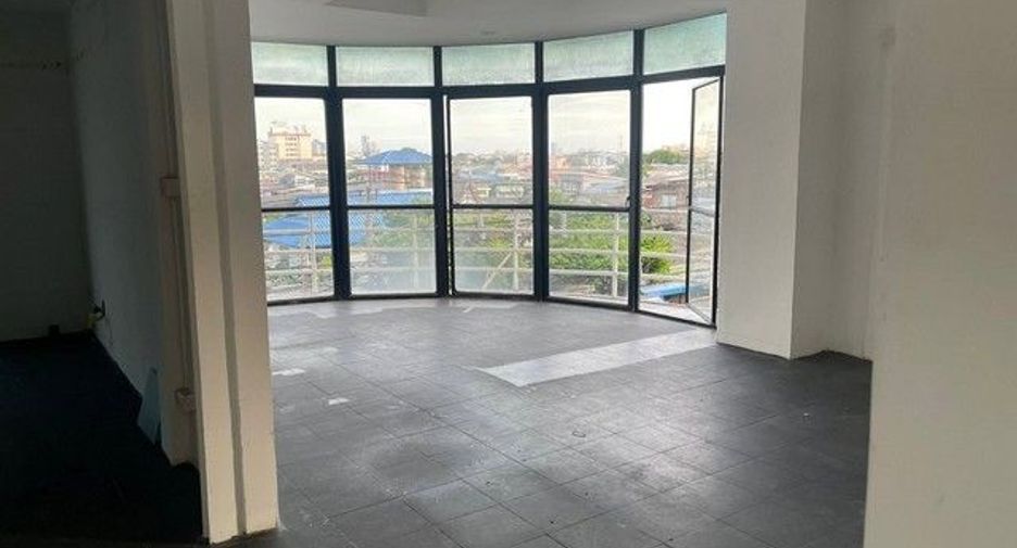 For rent 1 bed office in Suan Luang, Bangkok