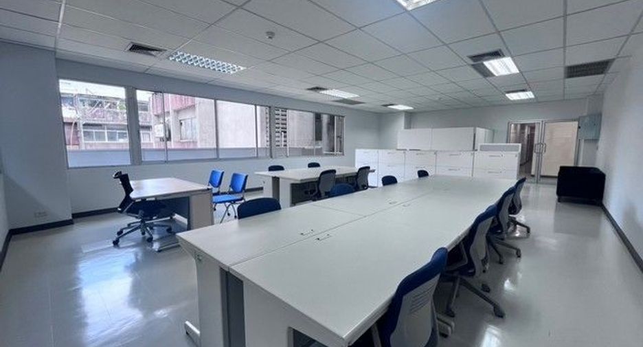 For rent 1 bed office in Bang Rak, Bangkok