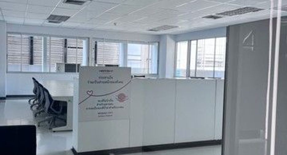 For rent 1 bed office in Bang Rak, Bangkok