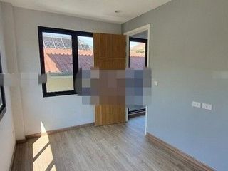 For rent 3 bedrooms office in Chatuchak, Bangkok