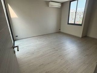 For rent 4 bedrooms office in Suan Luang, Bangkok