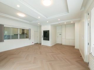 For rent 2 bedrooms office in Lat Phrao, Bangkok