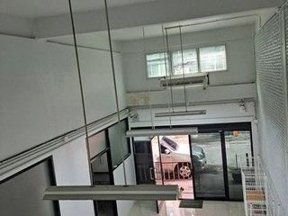 For rent 1 bed retail Space in Chatuchak, Bangkok