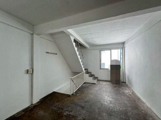 For rent 2 bedrooms retail Space in Bang Kapi, Bangkok