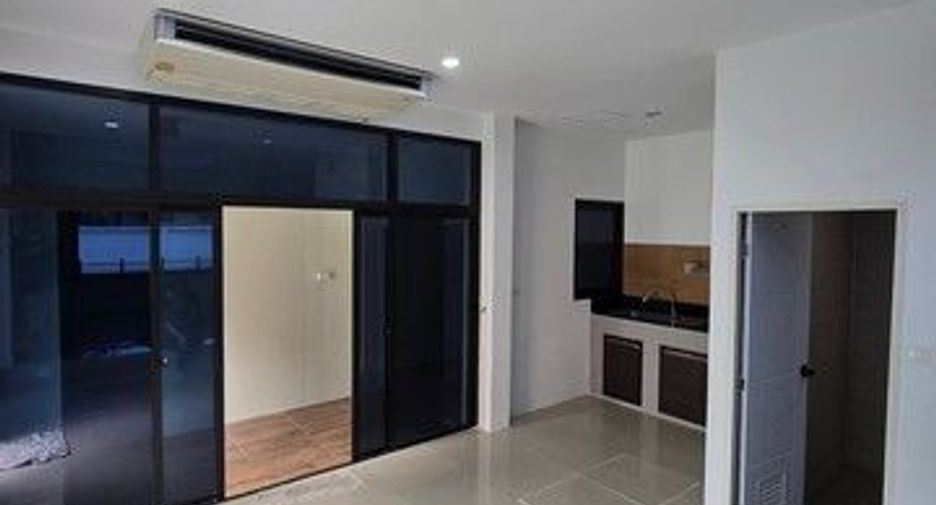 For rent 3 bedrooms house in Bang Bua Thong, Nonthaburi