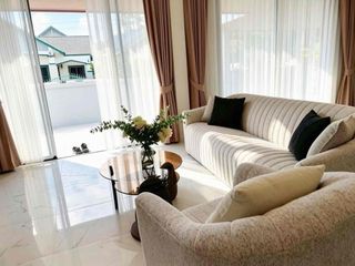 Villa en alquiler de 4 habitaciones en Bang Lamung, Chonburi