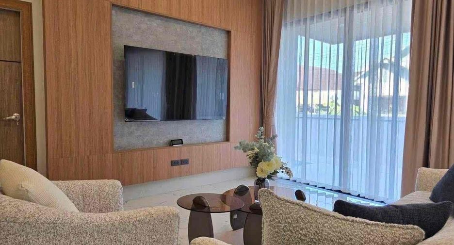 Villa en alquiler de 4 habitaciones en Bang Lamung, Chonburi