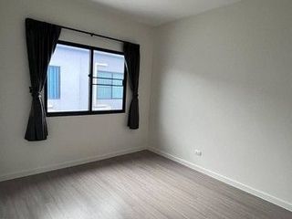 For rent 3 bedrooms house in Chom Thong, Bangkok