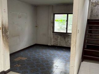 À vendre 3 chambres maison à Bang Bo, Samut Prakan