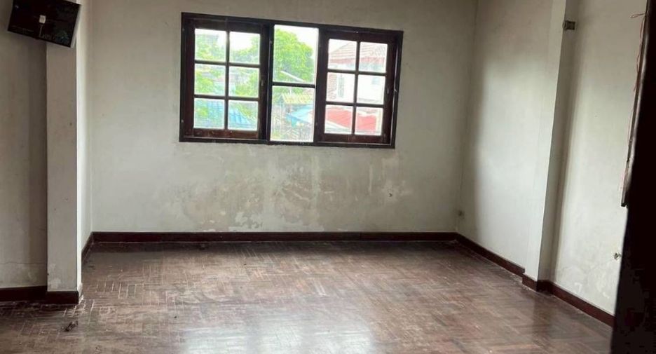 À vendre 3 chambres maison à Bang Bo, Samut Prakan