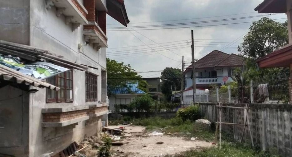 À vendre 3 chambres maison à Bang Bo, Samut Prakan