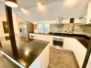 For sale 3 ベッドルーム villa in Bang Lamung, Chonburi