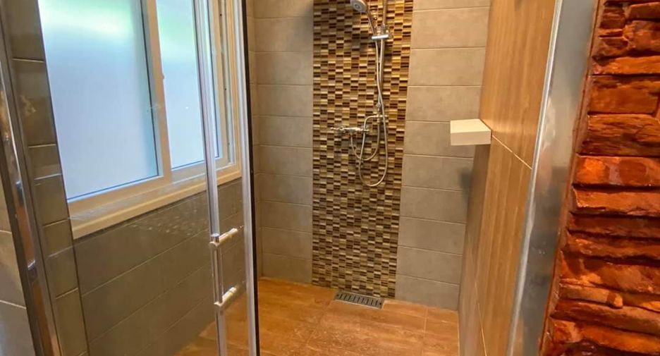 For sale 3 bedrooms villa in Jomtien, Pattaya