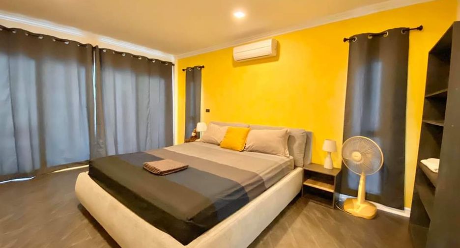 For sale 3 bedrooms villa in Jomtien, Pattaya