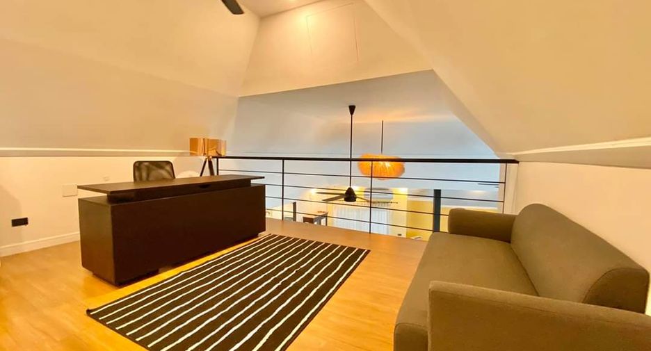 For sale 3 bedrooms villa in Jomtien, Pattaya