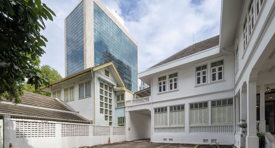 For rent retail Space in Sathon, Bangkok