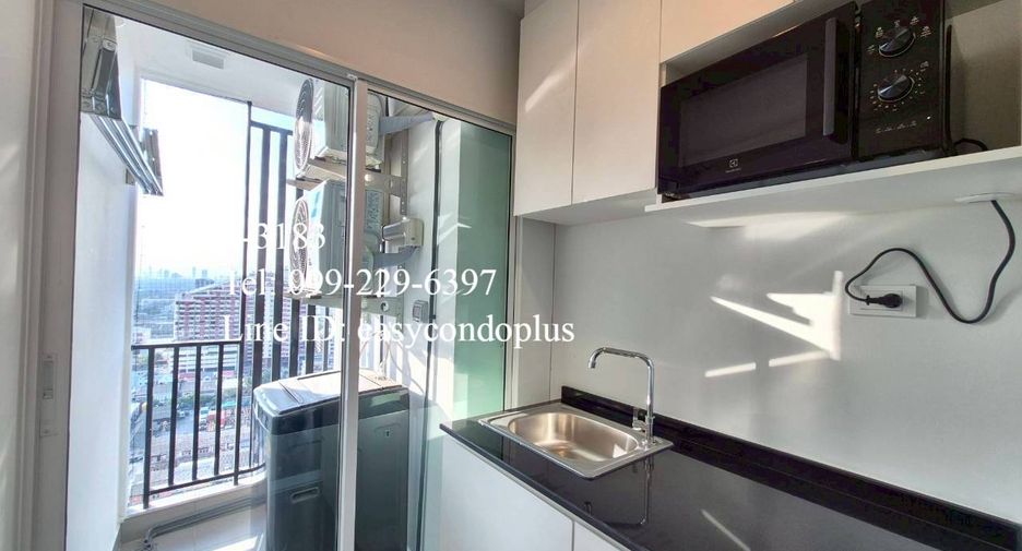 Condo en alquiler de 1 habitaciones en Bang Na, Bangkok