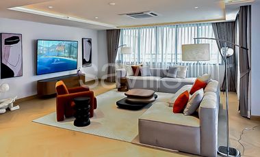 For rent 4 bedrooms condo in Sathon, Bangkok