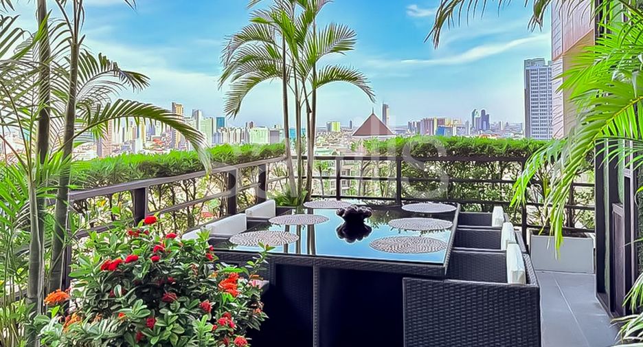 For rent 4 bedrooms condo in Sathon, Bangkok