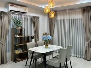 For rent and for sale 4 bedrooms house in Si Racha, Chonburi
