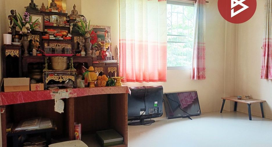 Casa en venta de 3 habitaciones en Mueang Lop Buri, Lopburi