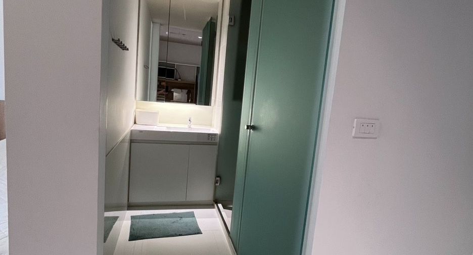 For rent 1 bed condo in Bang Rak, Bangkok